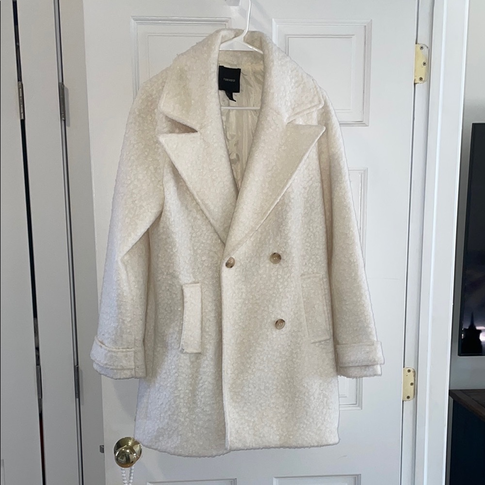 Elegant White Double-Breasted Women's Coat